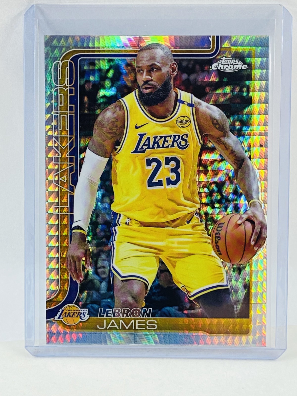 2025-26 Topps Chrome LeBron James Prism 127