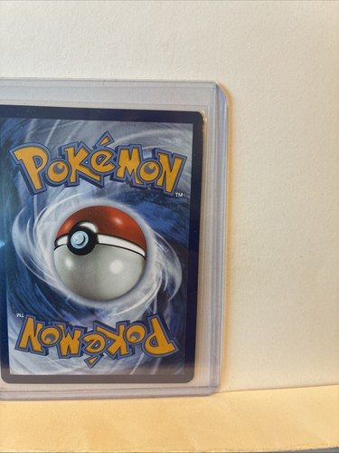 Heatran (Poke Ball) 068/131 Pokemon Prismatic Evolutions - Picture 6 of 6