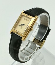 GUCCI 4100L Ladies Watch Quartz Watch Gold Dial Square Shape Working Condition