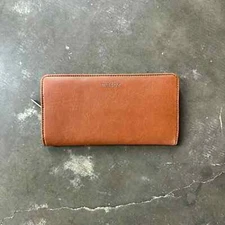 NEW Matt & Nat Duma Vegan Leather Vintage Collection Wristlet Wallet Brown 