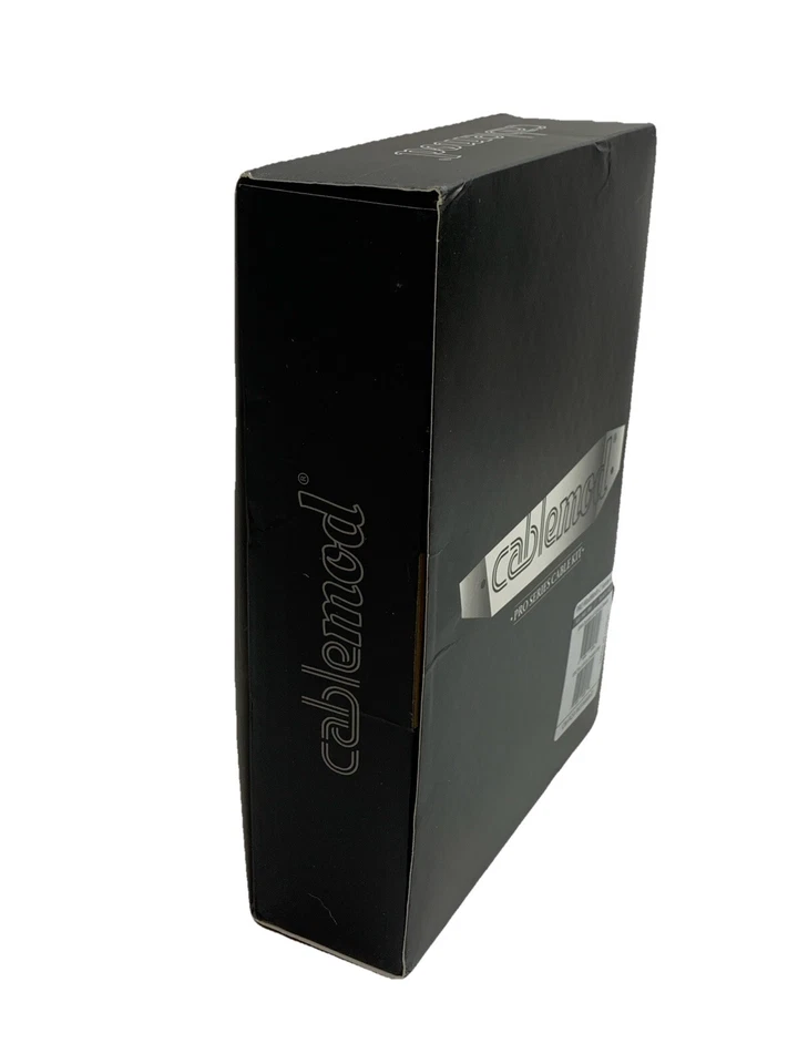 CableMod C-Series PRO ModMesh Cable Kit for Corsair AXi/HXi/RM Black and Red - Image 2 of 4