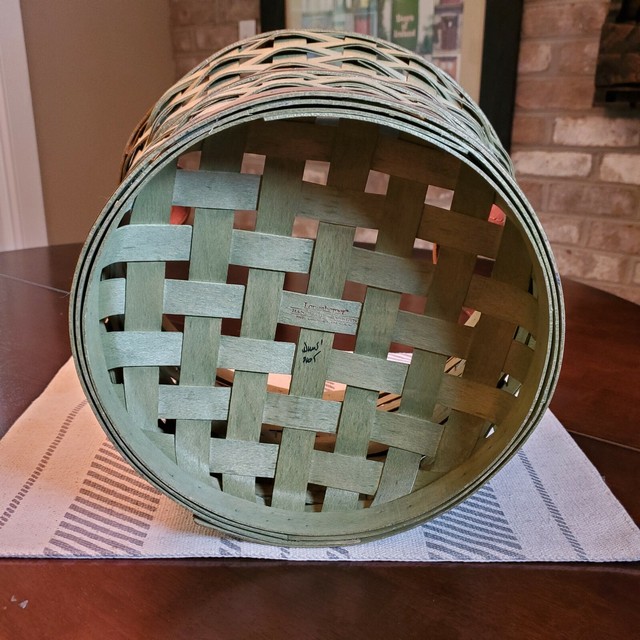 Longaberger Medium Bushel Basket Sage Green w/ Paprika Liner & Plastic