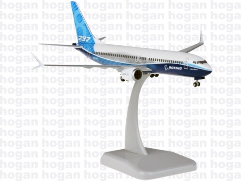 New! Hogan 11267 Boeing 737 MAX 8 in Boeing House colors 1/200
