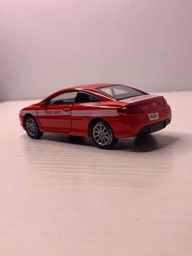 Welly No. 42368 Peugeot 407 Coupe Red Fire Department Vintage Die Cast Car - Picture 5 of 19