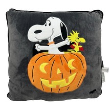 Hallmark Peanuts Snoopy the Vampire Halloween 16x16  Light-Up Pillow Works