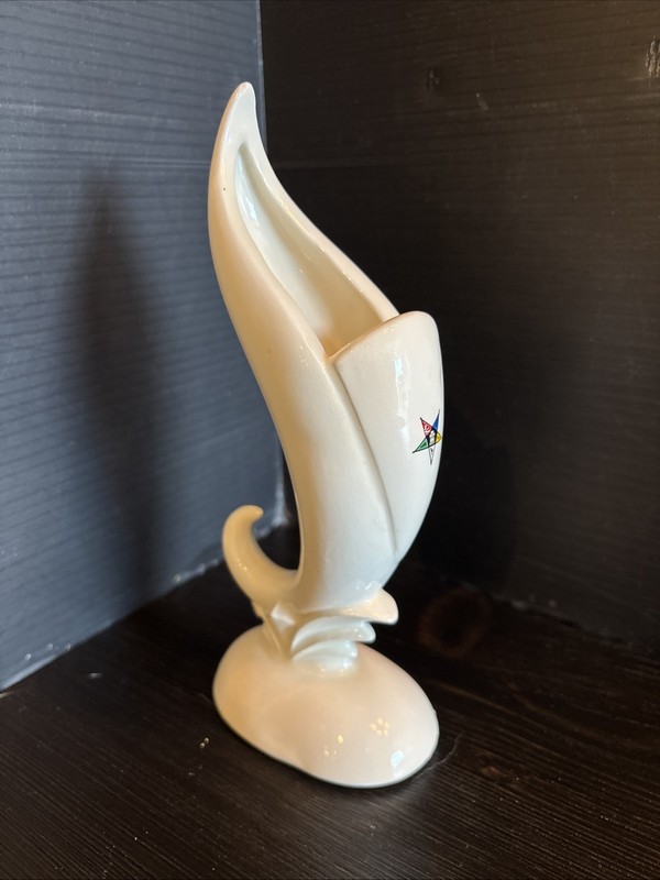 28) Vintage Bird of Paradise Vase Masonic Order of the Eastern Star 7-1/2”