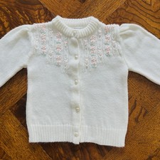 Vintage  80  s Knit Embroidery  Beaded Girls White SWEATER Sz 18 M Pearl Buttons