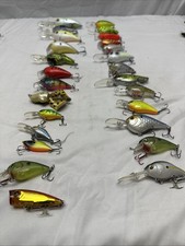 26 Artificial Fishing Lures In Various Sizes ...