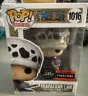 Funko Pop! Vinyl: One Piece - Trafalgar Law #1016 (Chase/GITD) W/Protector