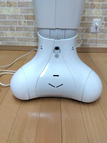 Pepper Softbank Robot General sales model Aldebaran w/ charging base - Picture 6 of 10
