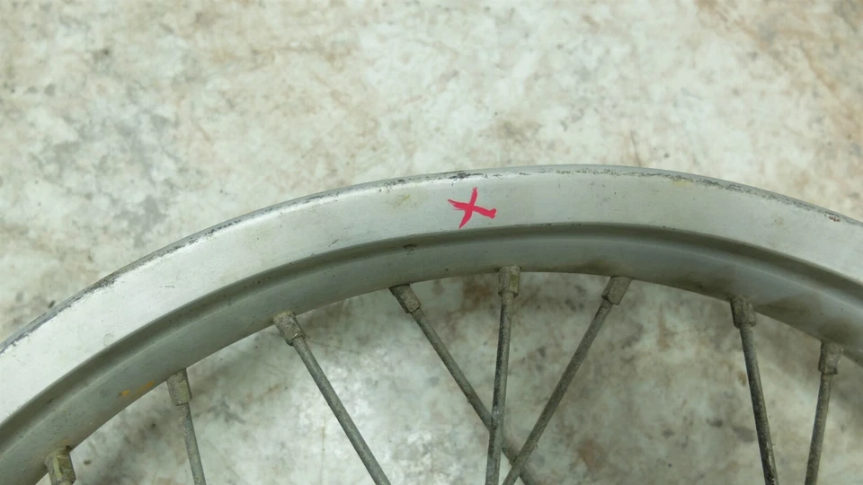 Llanta trasera bombardier 80 Can-Am MX-6 MX6 MX 6 125 Foto 3 de 4