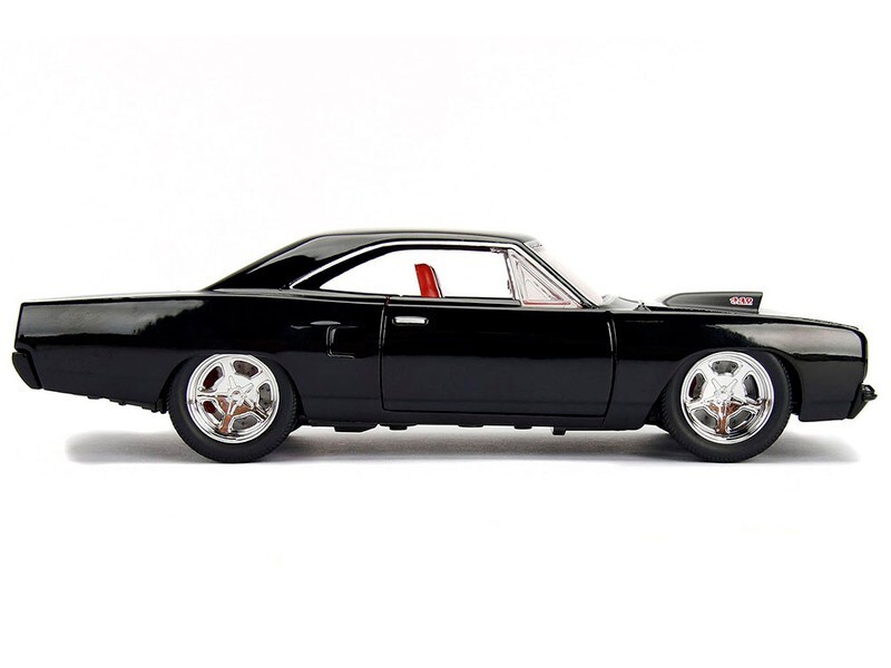 Plymouth 1970 Road Runner スケールモデル Revell 1/24 scale 1970 Plymouth Road Runner plastic model