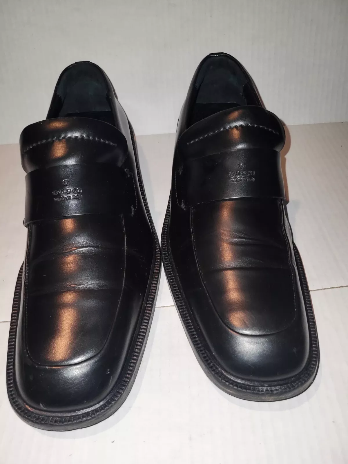 Mocassins homme GUCCI cuir noir logo GG bout carré époque Tom Ford 8E