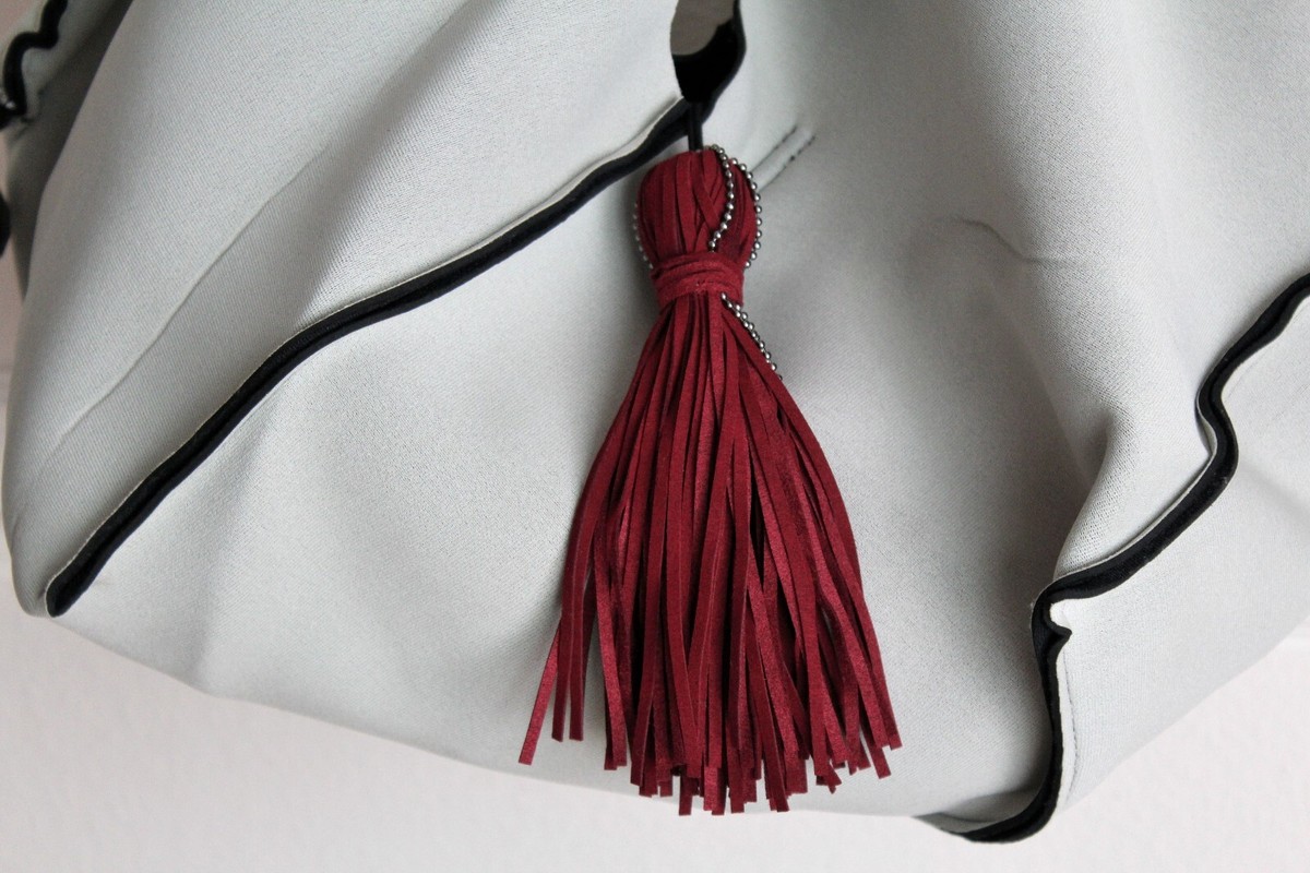[GOCORI] 韓国☆TASSEL STRIPE BIG TOTE BAG KOSHO ougi Canvas Tote Bag TF with Zipper, Ivory/Red Japan's