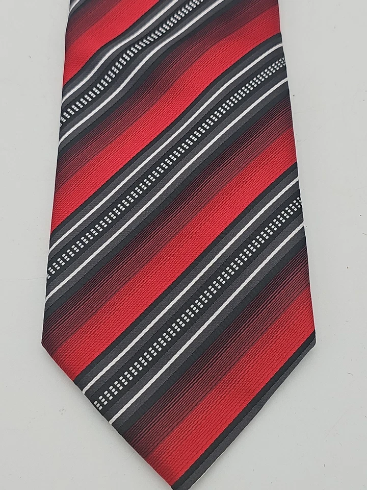 Corbata Ombre Giorgio Brutini Rayas Rojo Negro Foto 2 de 4