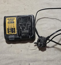 Dewalt DCB115 XR Lithium-Ion Battery Charger 10.8V/14.4V/18V