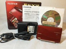 Fujifilm FinePix Z700 EXR 12.0MP Digital Camera Red From JAPAN