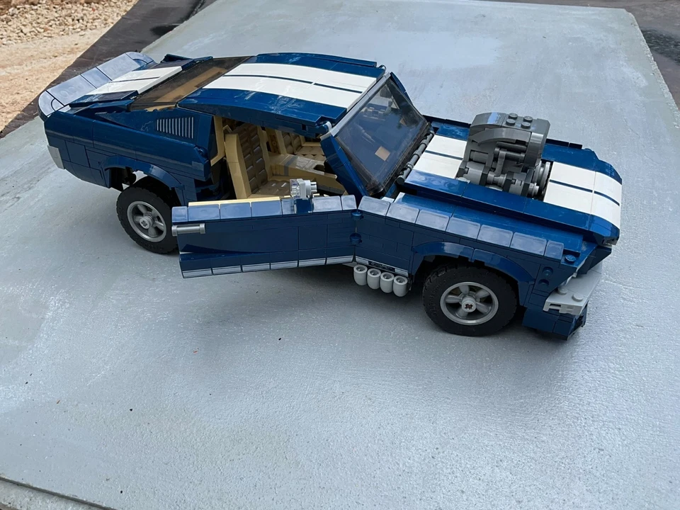 LEGO Creator 10265 Ford Mustang, photo 2 sur 5