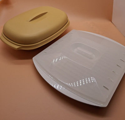 Microwave Tupperware Steamer And Microwave Bacon Tray With Lid Vintage
