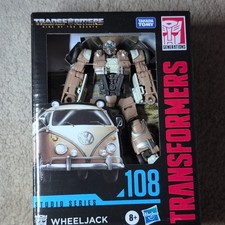 Hasbro Transformers Studio Series 108 Wheeljack Transforming Figure 8