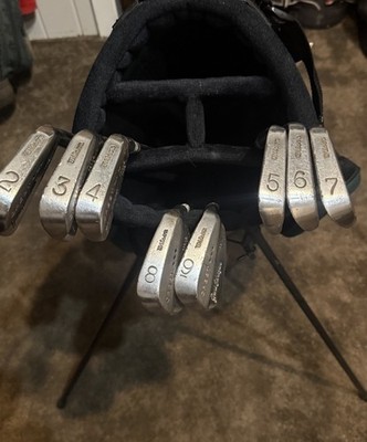 Wilson Gene Sarazen Crest Iron Set 2-9 Right-Hand Regular Flex Steel Shafts