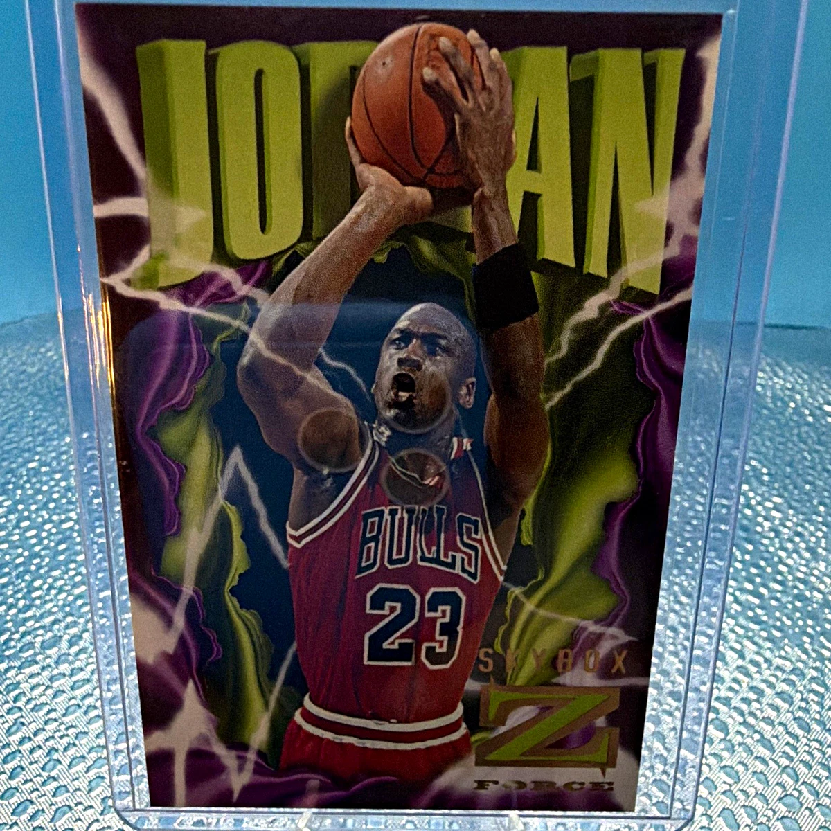 25+ Michael Jordan Basketball 1996-97 Season Sports Trading Cards