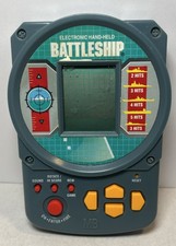 Vintage 1995 Milton Bradley Electronic Hand-held BATTLESHIP game Tested  Works