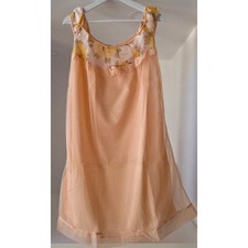 VINTAGE NEW 1960's Women's Peach Nightgown with Flowers 100 Acetate Size L