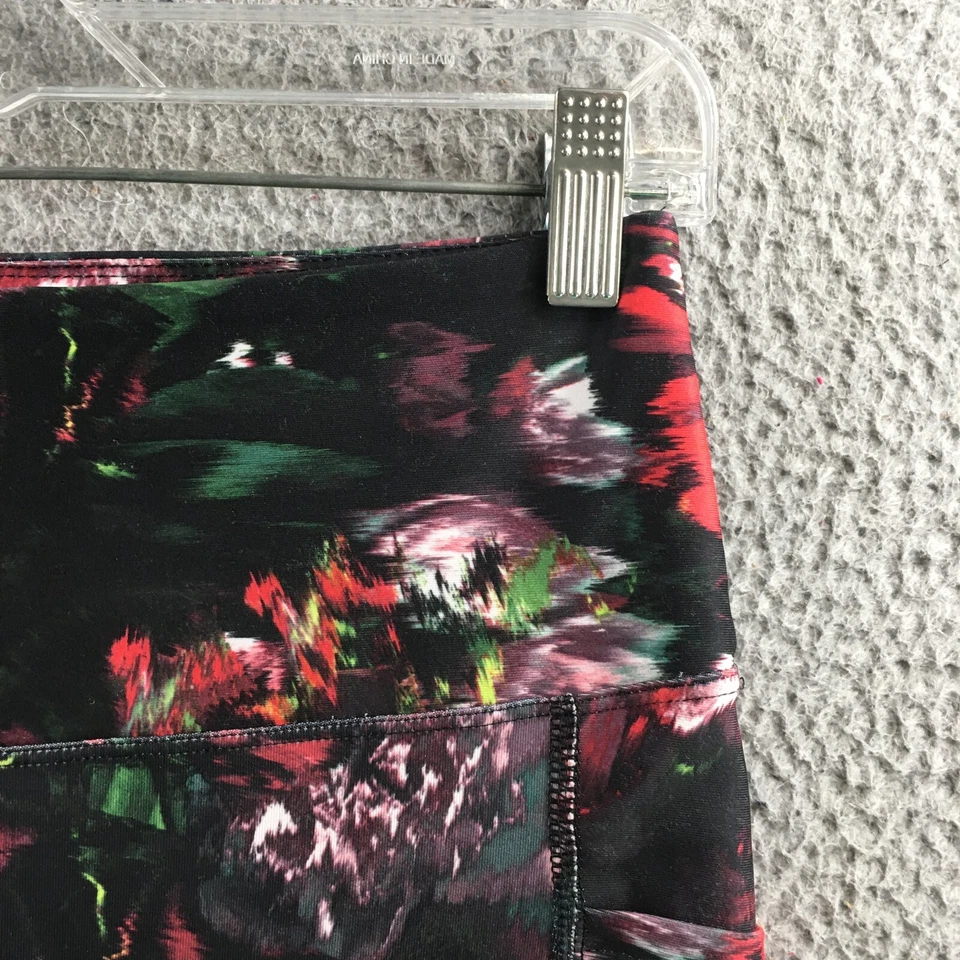 Pantalones de chándal Marika para mujer medianos multicolores florales elásticos frente plano Foto 4 de 4