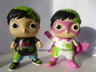 Ryan's World Special Delivery Pizza Party Ryan Superhero Ryan 4