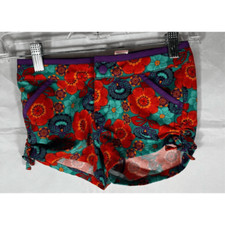 Girls REI floral shorts