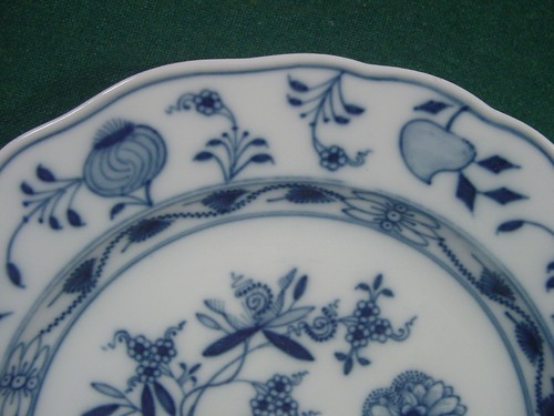 2 Meissen Blue Onion Pattern Plate Antique German Porcelain 19thc Hand-Painted - Picture 12 of 15