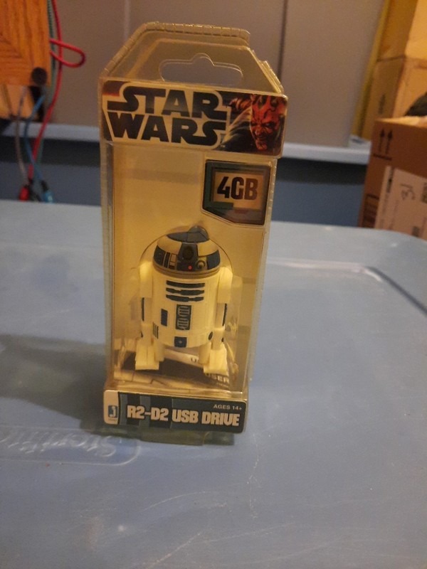 Star Wars R2-D2 4GB USB Flash Memory Drive Brand New 2012 Jazwares NEW SEALED 