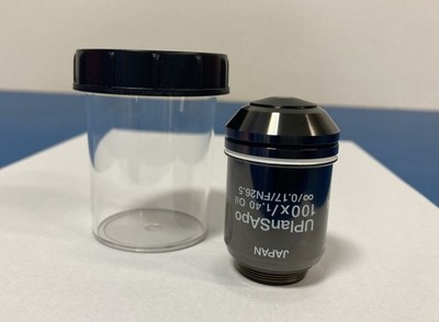 Olympus UPlanSApo 100x 1.40 Oil Microscope Objective Lens Japan