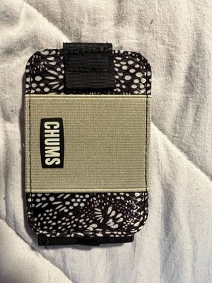Chums Bandit Bi-Fold Wallet Reversible Slim Card Holder