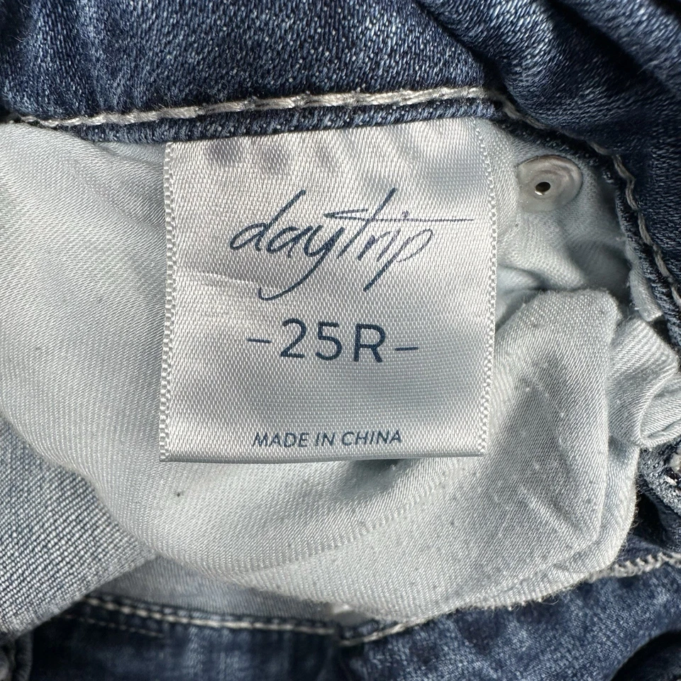 Pantalones de mezclilla Daytrip Virgo Bootcut para mujer 25Rx30 azul desgastado elástico Foto 3 de 4