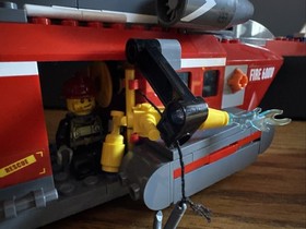 LEGO CITY: Fire Helicopter (60010) Completely Built w/Manual & Minifigs Retired