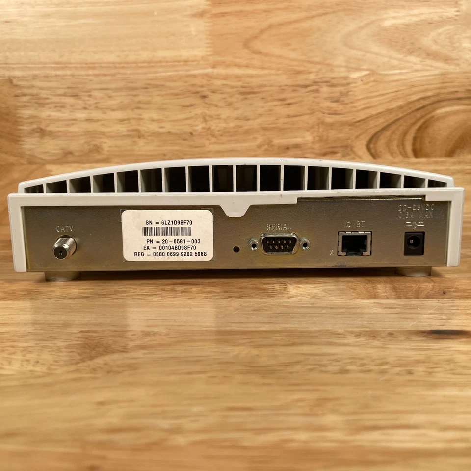 3Com U.S. Robotics 2940 White Wired External Single-Ethernet Cable Modem CMX - Image 2 of 4