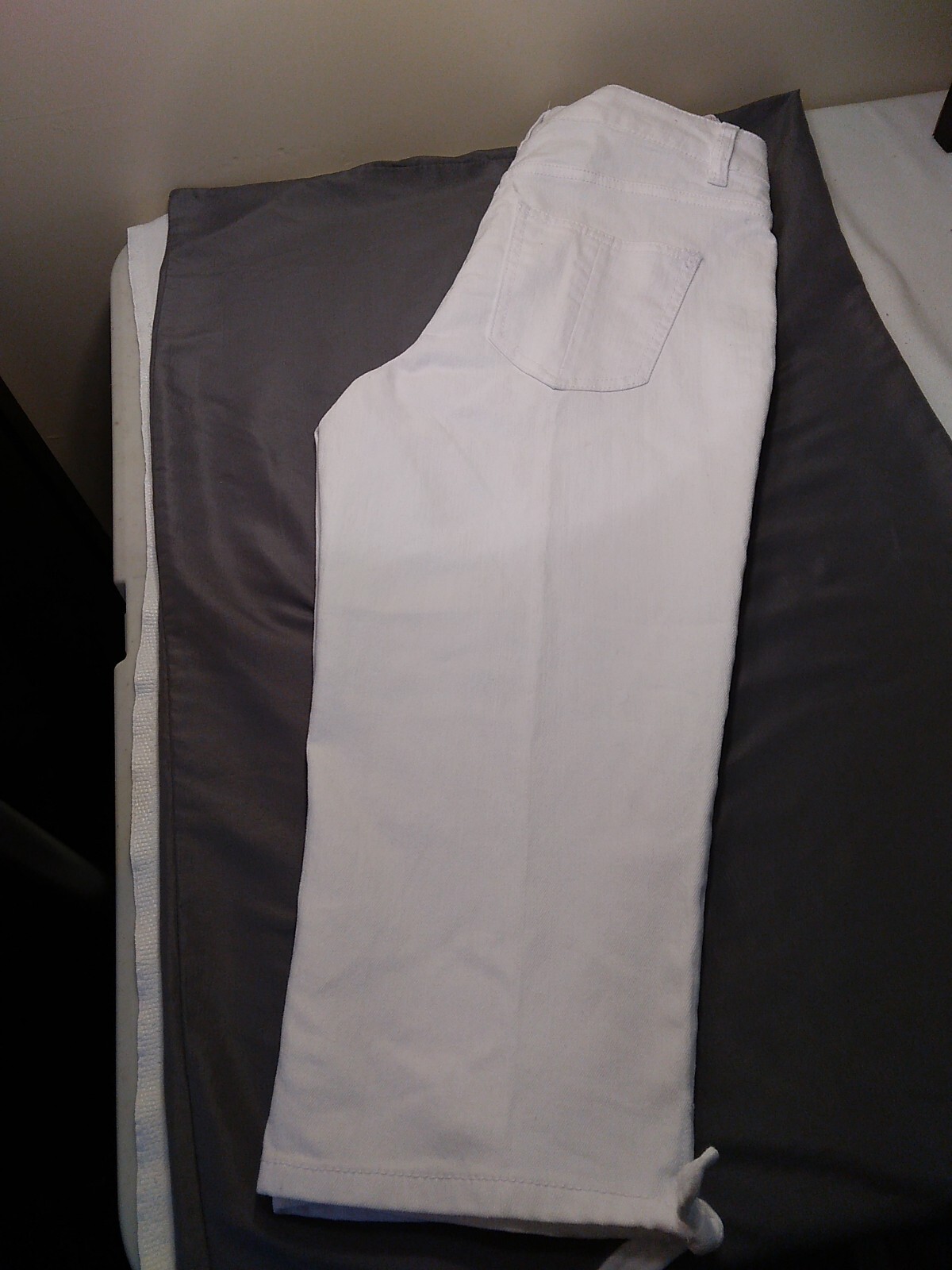 Picture 5 of 6