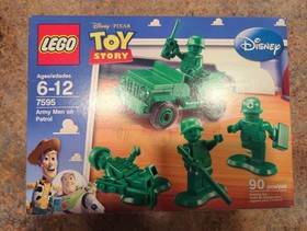 LEGO 7595 Toy Story Green Army Men On Patrol Disney Pixar Vintage 2010 Rare