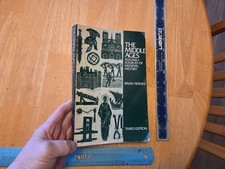 Middle Ages Volume I : Sources of Medieval History - Brian Tierney - 1978 Trade