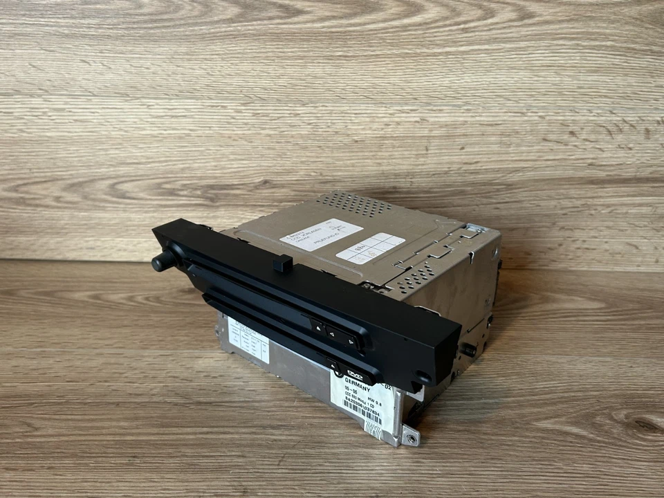 BMW E60 E63 530 650 CCC SISTEMA DE NAVEGACIÓN NAVEGACIÓN REPRODUCTOR DE RADIO CD FABRICANTE DE EQUIPOS ORIGINALES 2004_2007 Foto 4 de 4