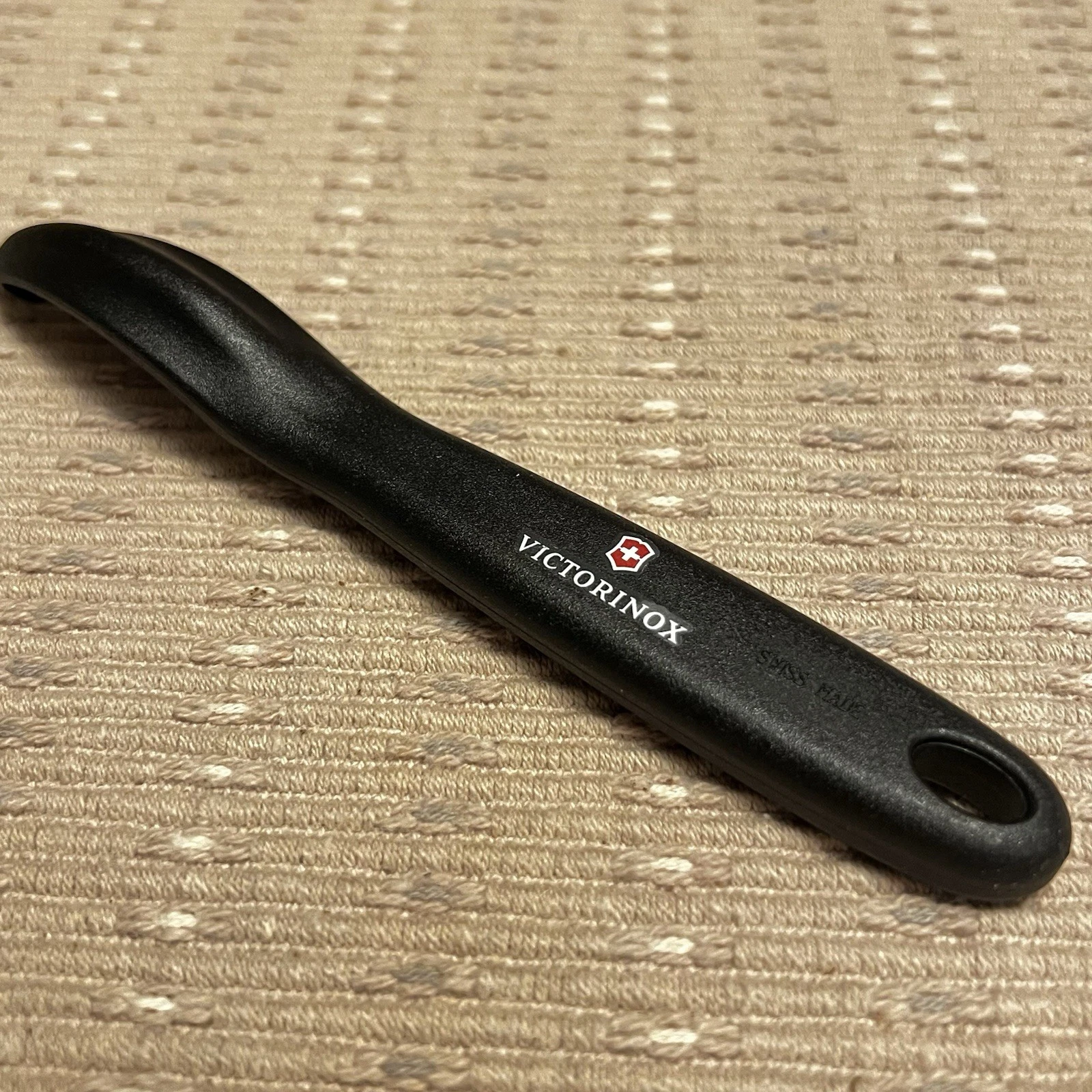 VICTORINOX Swiss Peeler Dishwasher Safe Sharp Vertical Peeler Wavy Blade Black