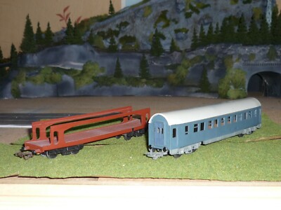 LOT WAGON RAPIDE Voyageur Et Cuve Elf Une Locomotive EUR 50,00