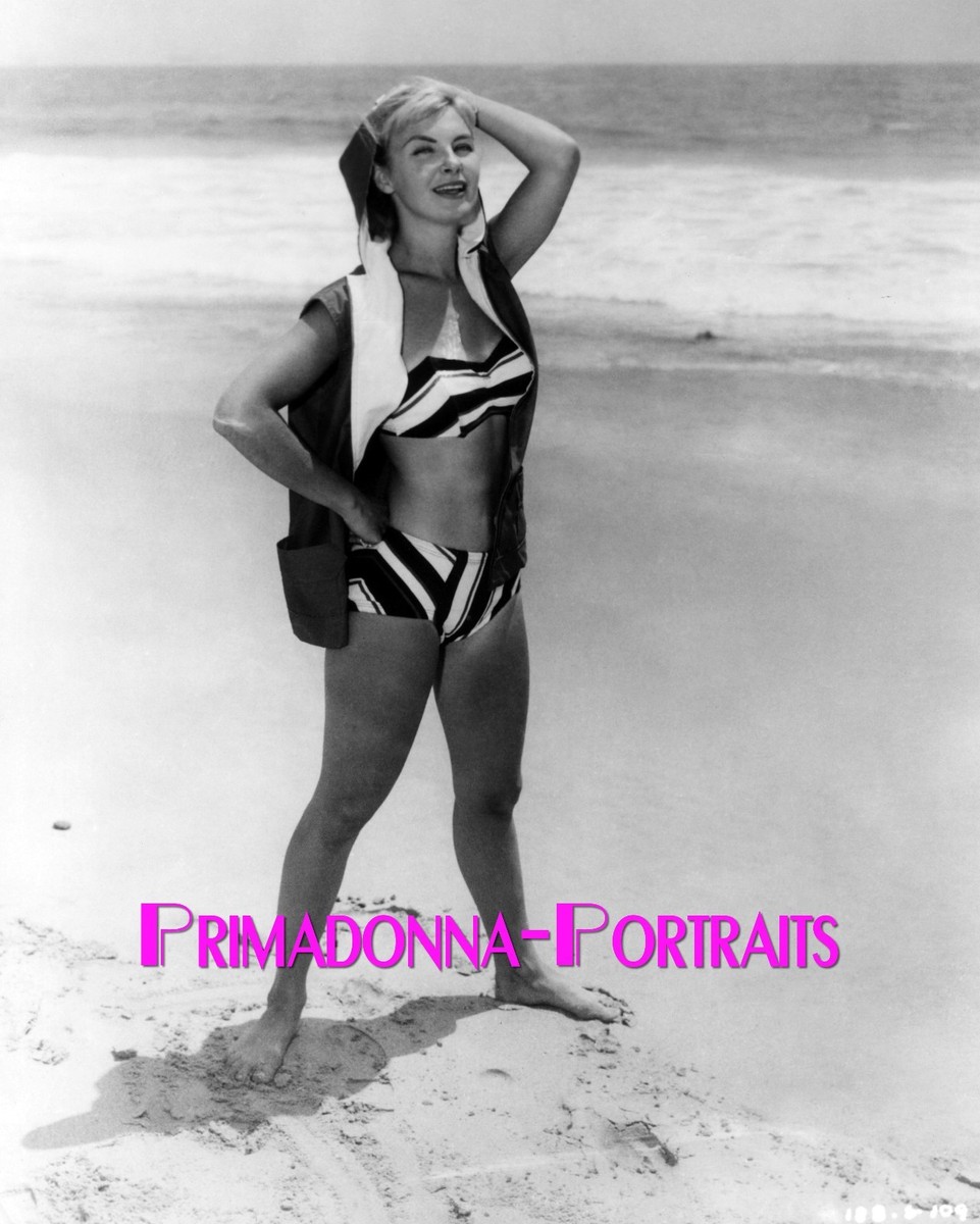 Joanne Woodward Hot