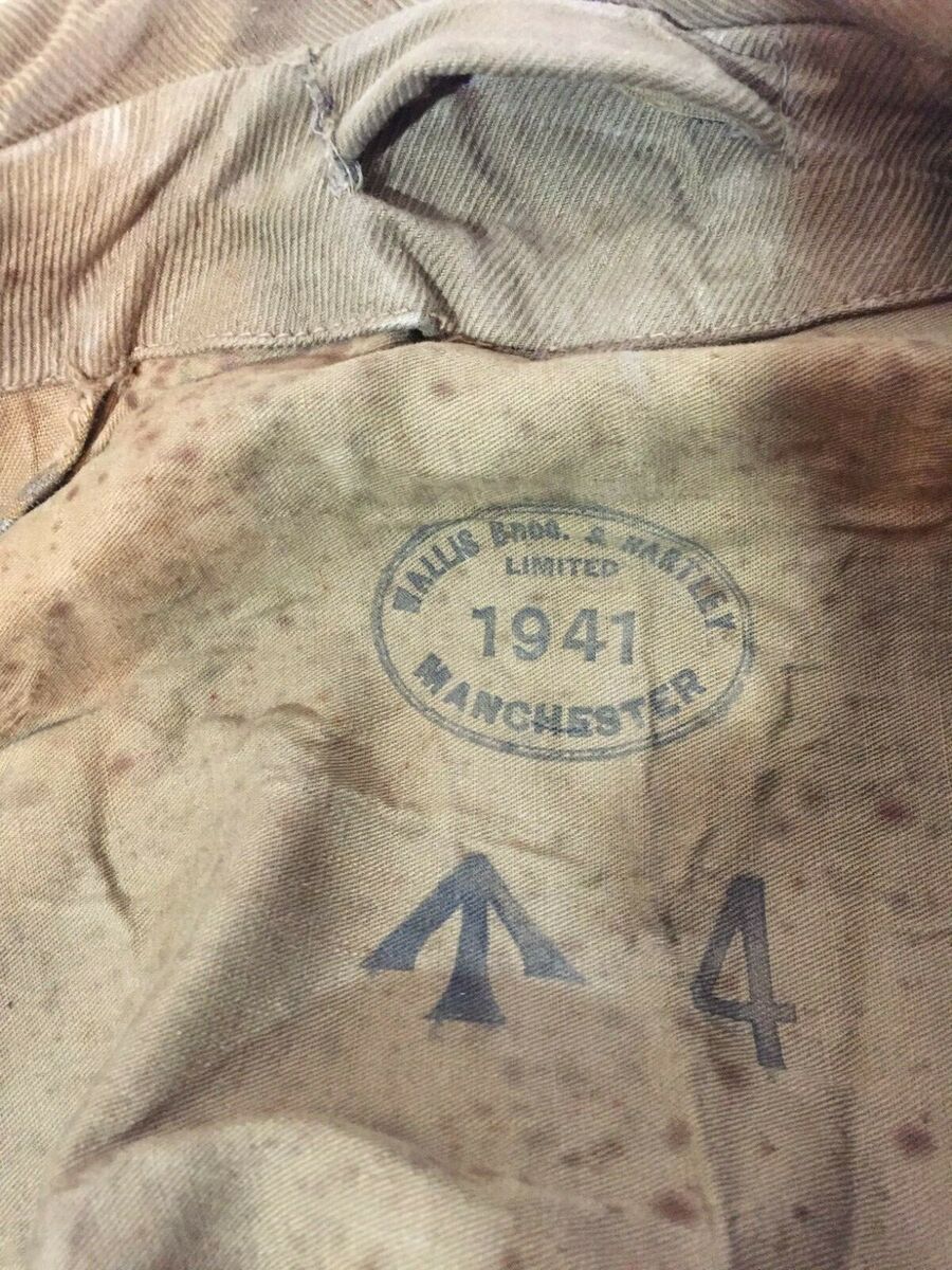 WW2 WWII British Army 1941 Waterproof Motorcycle Dispatch WW2 WWII British Army 1941 Waterproof Motorcycle Dispatch