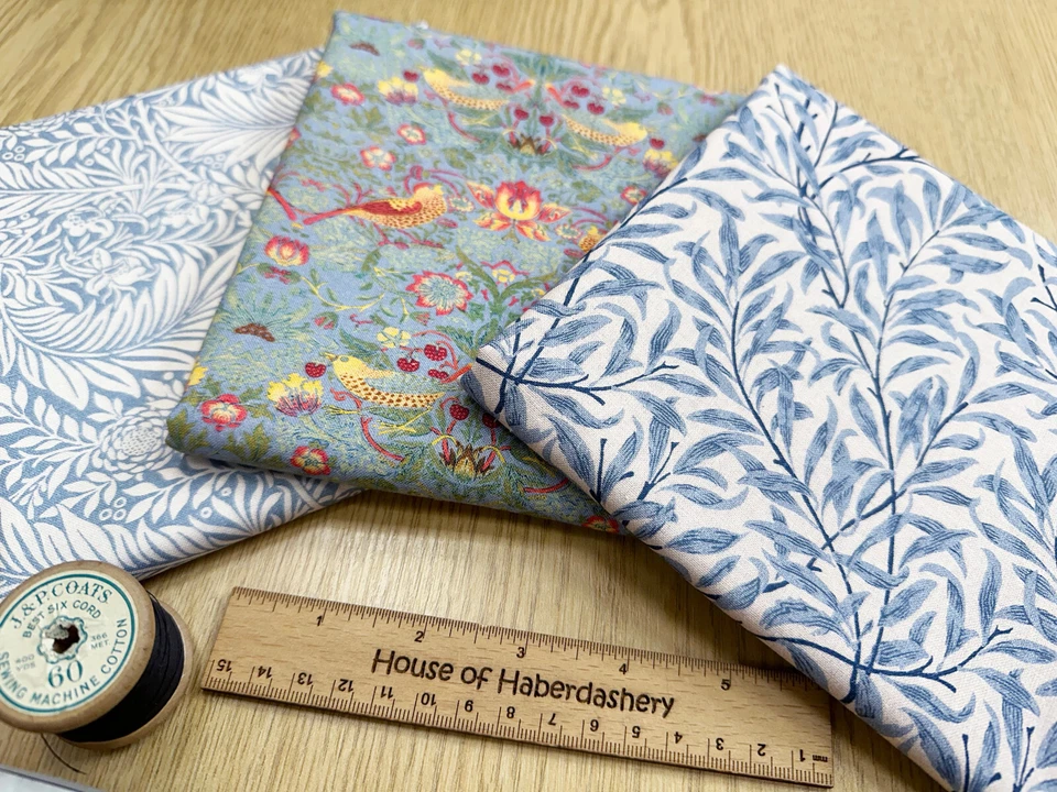 FAT QUARTER FABRIC BUNDLE William Morris Azure Blue Floral Bird Print Fabric - Image 2 of 3