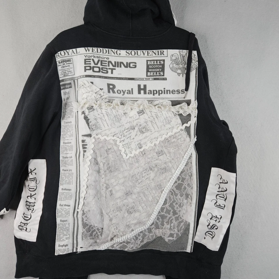 Sudadera con capucha Mulisha de metal vintage para mujer M apliques negros adornados Y2K ropa de calle Foto 4 de 4