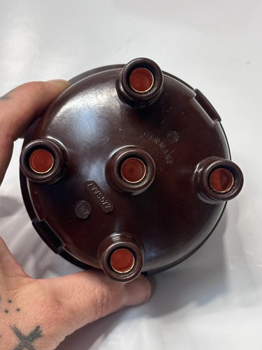 1960-1964 Bosch Volkswagen Double Cab NOS Distributor Big Cap 235 522 232 - Picture 3 of 6