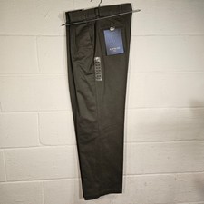 DOCKERS Comfort Khaki Classic Fit Pleated Front Men Pant 32x30 NEW